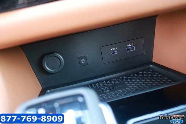 Used 2025 Nissan Pathfinder Platinum image 23