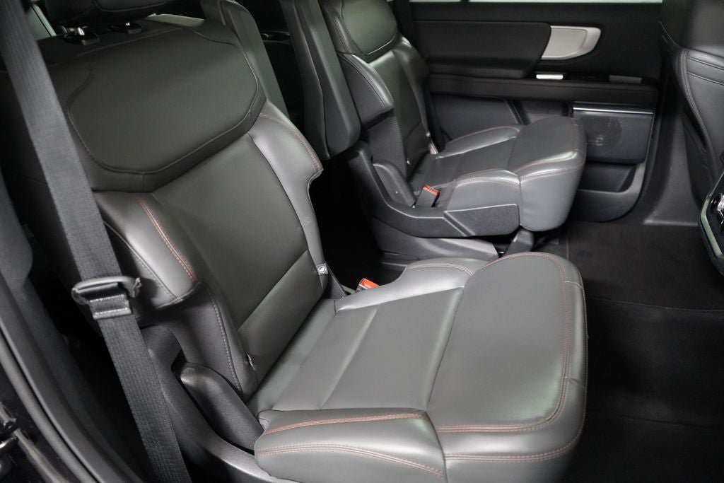 Certified 2025 Ford Expedition Active AWD/4WD image 22