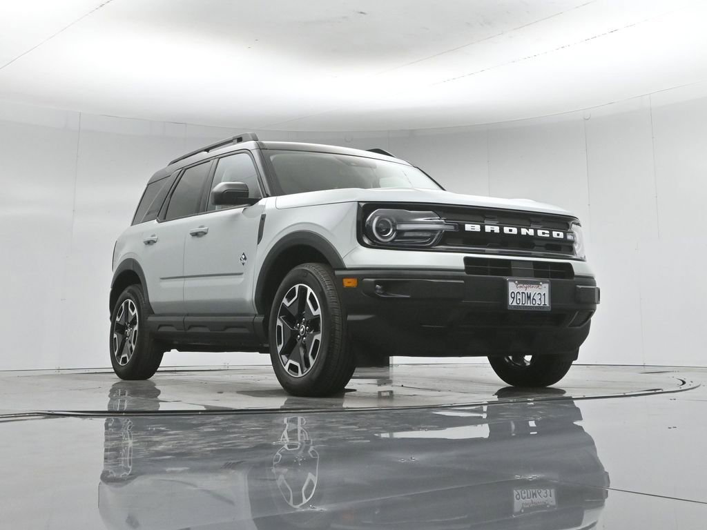 Certified 2023 Ford Bronco Sport Outer Banks w/ Tech Package AWD/4WD image 50