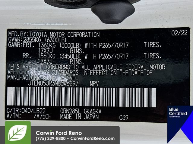 Used 2022 Toyota 4Runner SR5 Premium w/ Moonroof Package AWD/4WD image 36