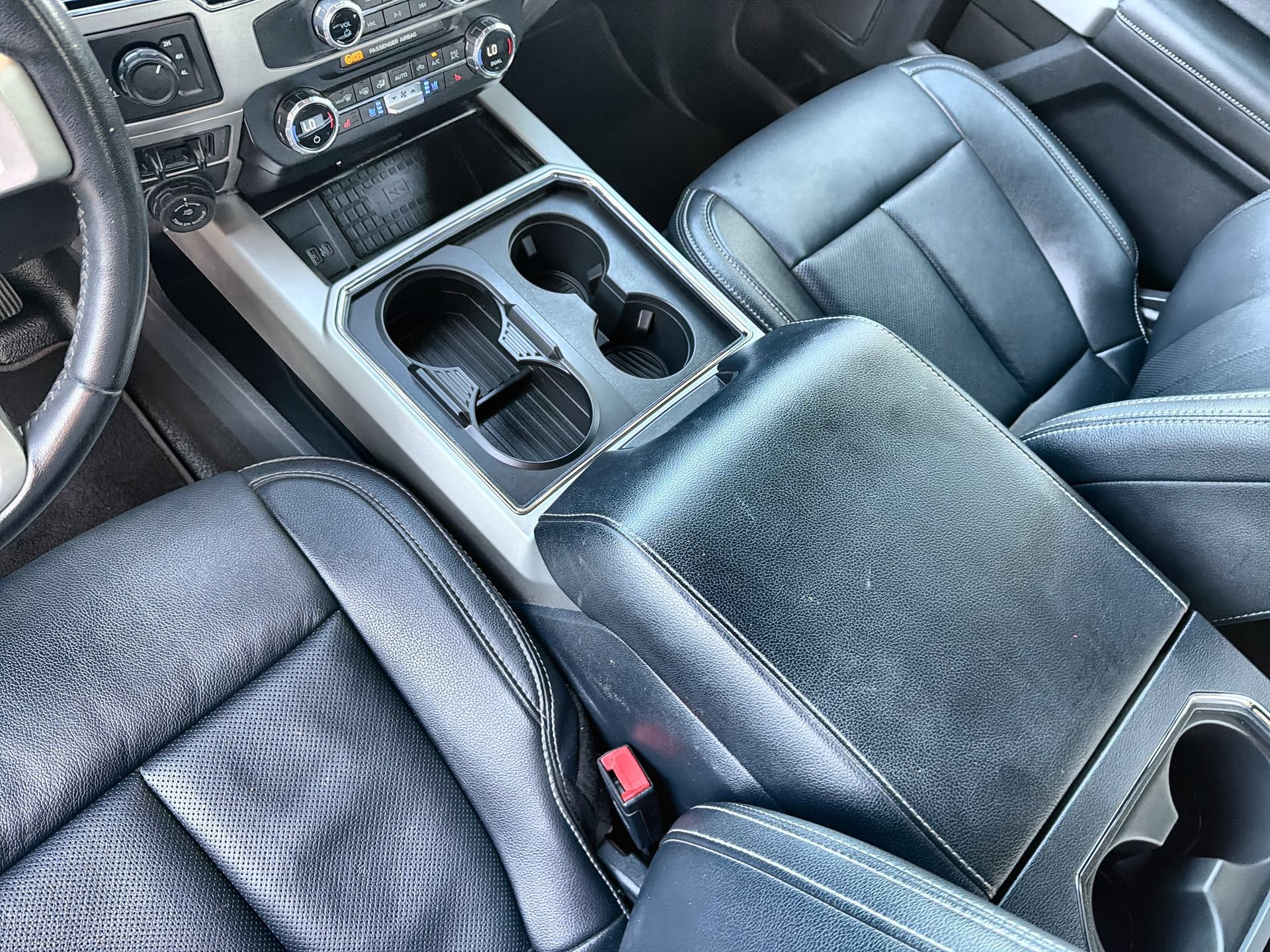Certified 2022 Ford F250 Lariat w/ Lariat Ultimate Package AWD/4WD image 21