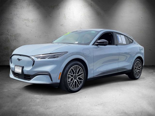 Certified 2025 Ford Mustang Mach-E Premium image 3