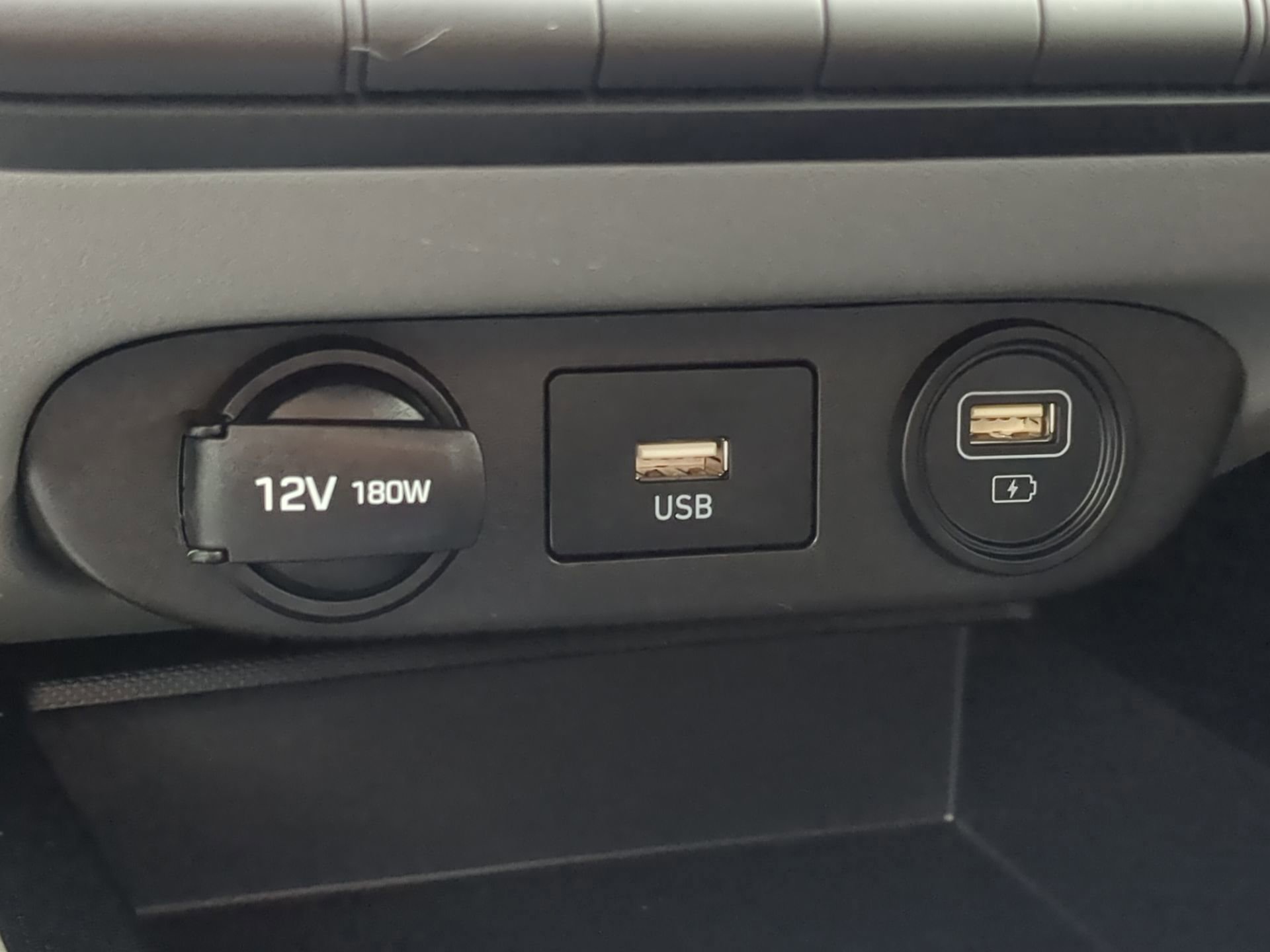 Used 2023 Hyundai Elantra SEL w/ Cargo Package image 50