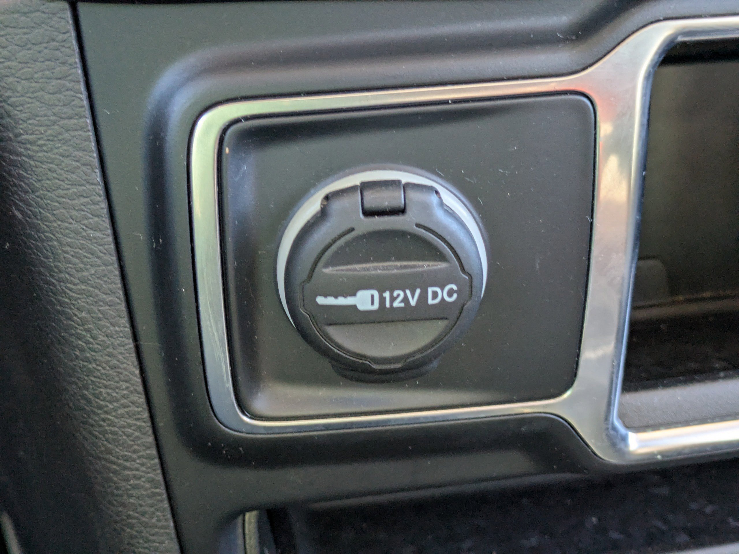 Used 2019 Jeep Wrangler Sport image 24