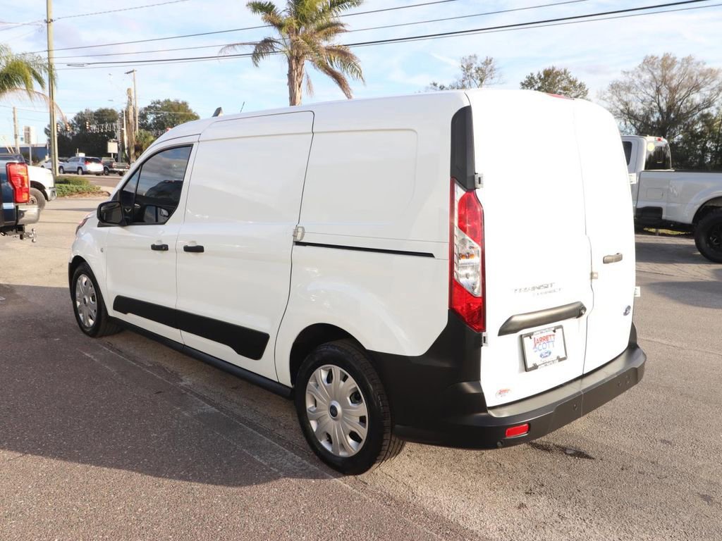 Certified 2023 Ford Transit Connect XL image 3