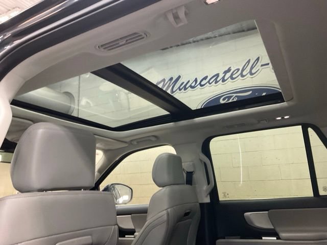 Certified 2025 Ford Expedition Max Active AWD/4WD image 17