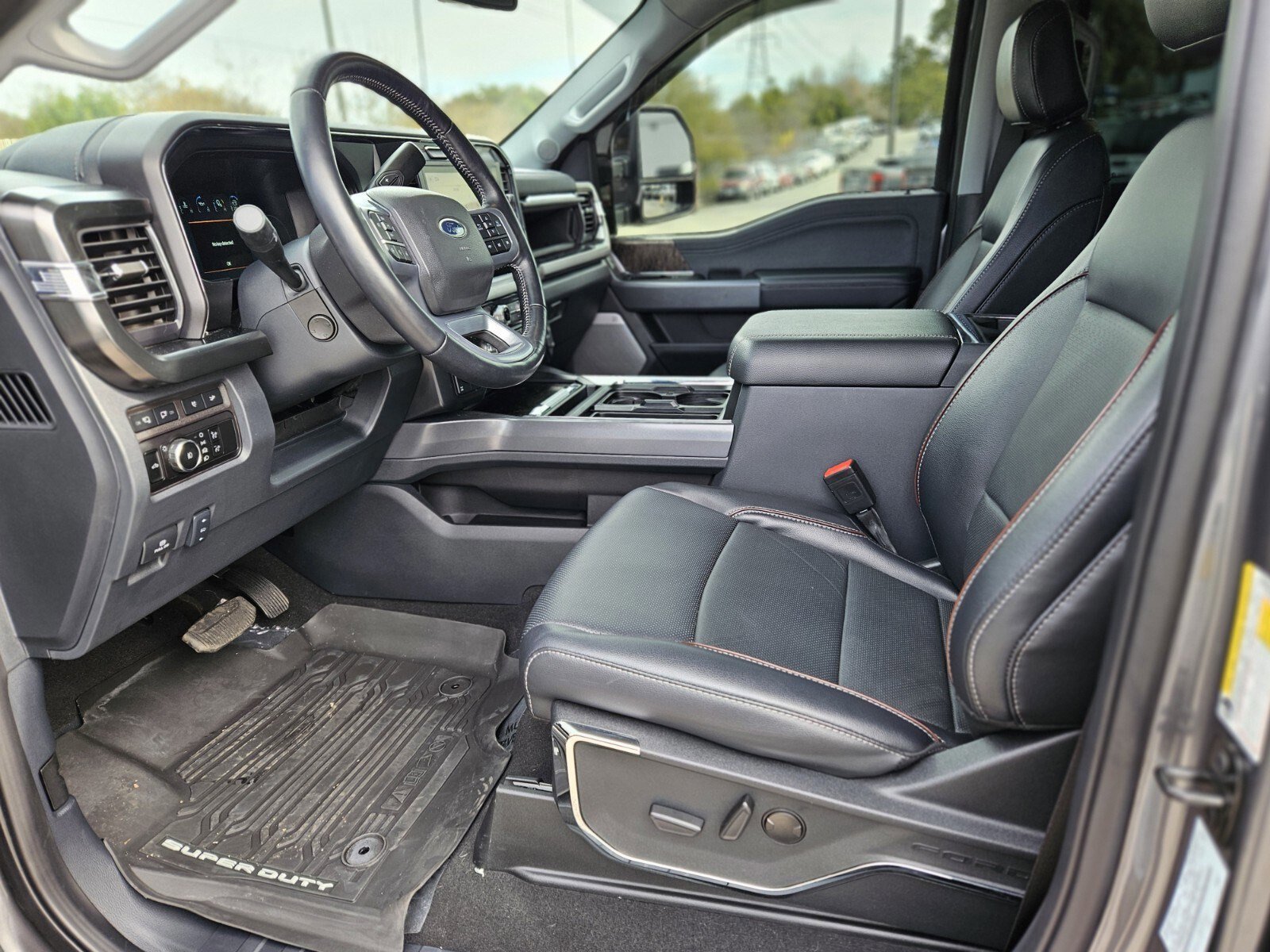 Certified 2024 Ford F250 Lariat w/ Sport Appearance Package image 20