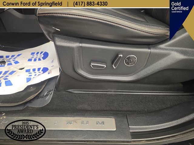 Certified 2022 Ford F350 Platinum w/ FX4 Off-Road Package image 42