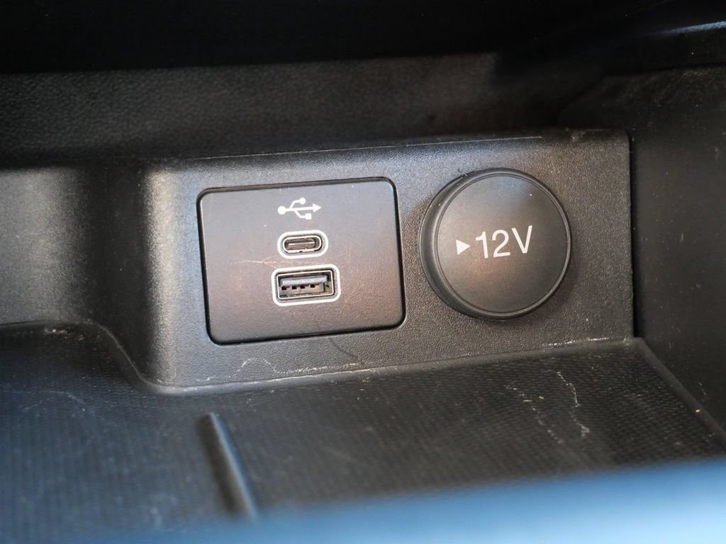 Certified 2024 Ford Escape Active AWD/4WD image 33