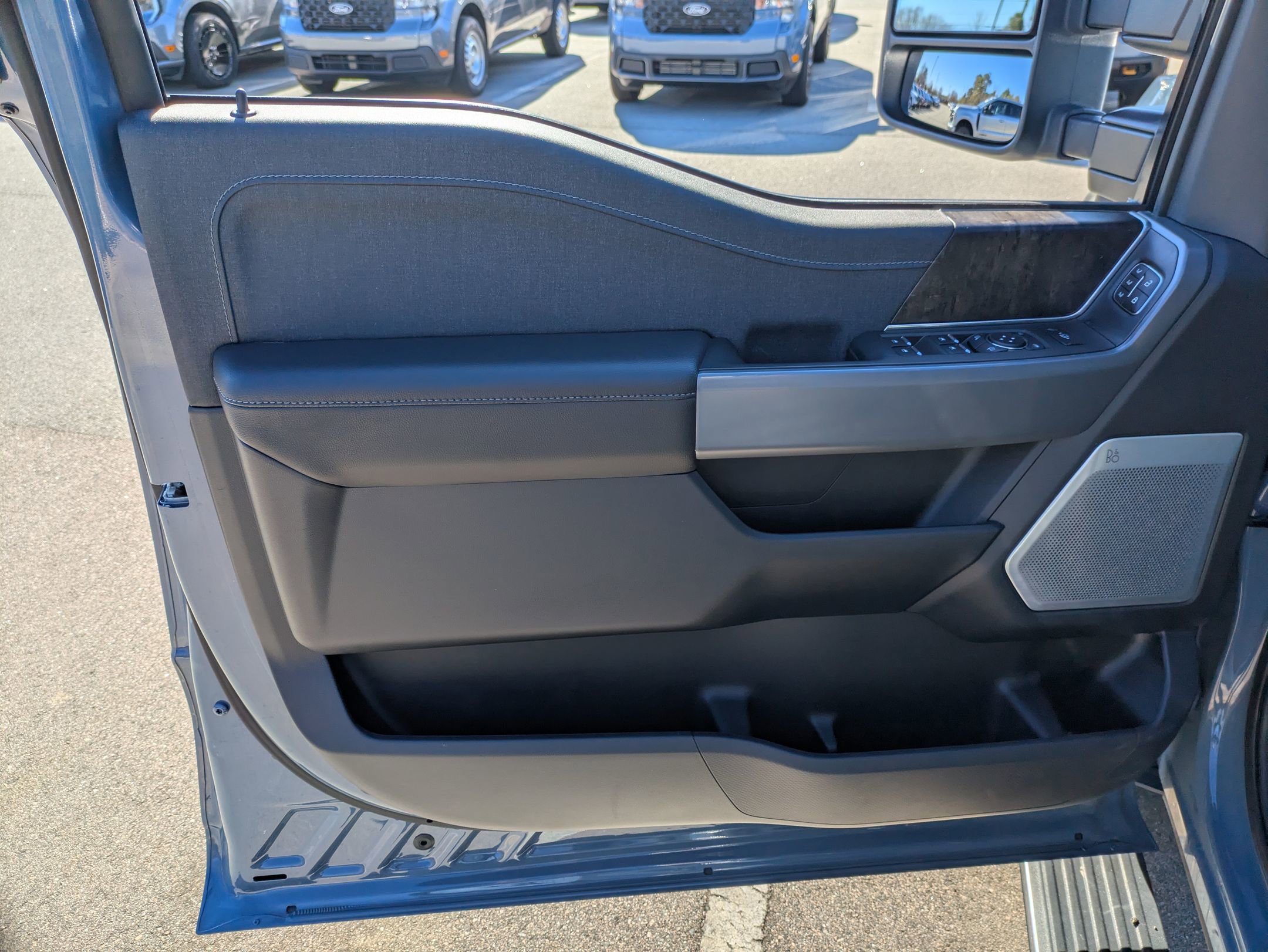 Certified 2023 Ford F150 Lariat w/ Equipment Group 502A High image 15