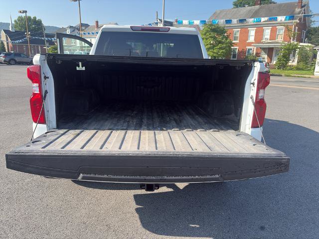 Used 2022 Chevrolet Silverado 1500 Custom Trail Boss w/ LPO, Dark Essentials Package AWD/4WD image 30