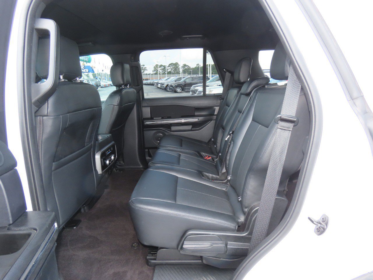 Certified 2020 Ford Expedition XLT RWD image 20