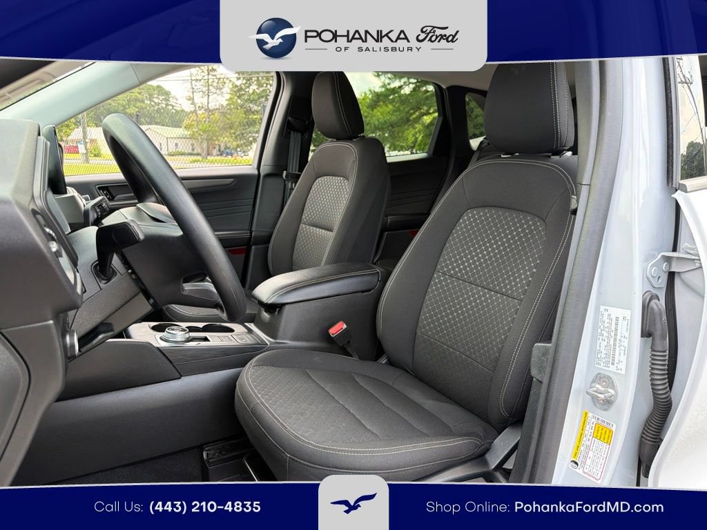 Certified 2025 Ford Escape Active FWD image 18