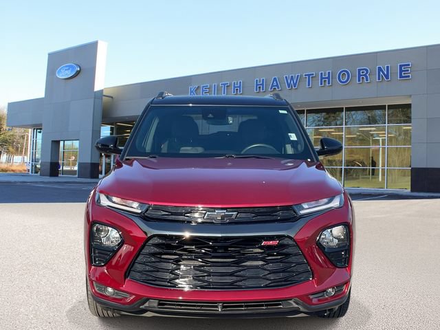 Used 2023 Chevrolet TrailBlazer RS w/ Convenience Package FWD image 2
