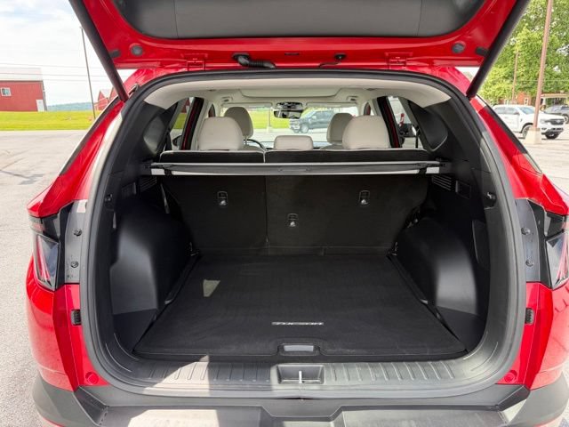 Used 2023 Hyundai Tucson Limited AWD/4WD image 19