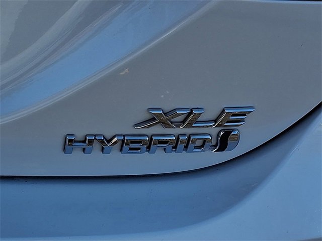 Used 2021 Toyota Camry XLE image 30