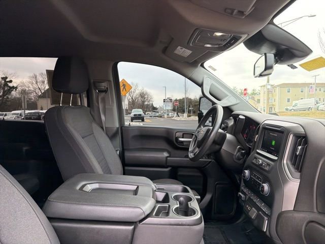 Used 2024 Chevrolet Silverado 2500 Custom w/ Custom Value Package image 38