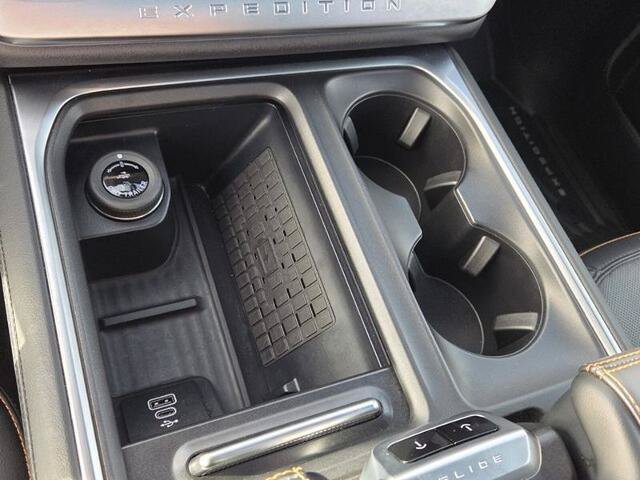 Certified 2025 Ford Expedition Tremor AWD/4WD image 22