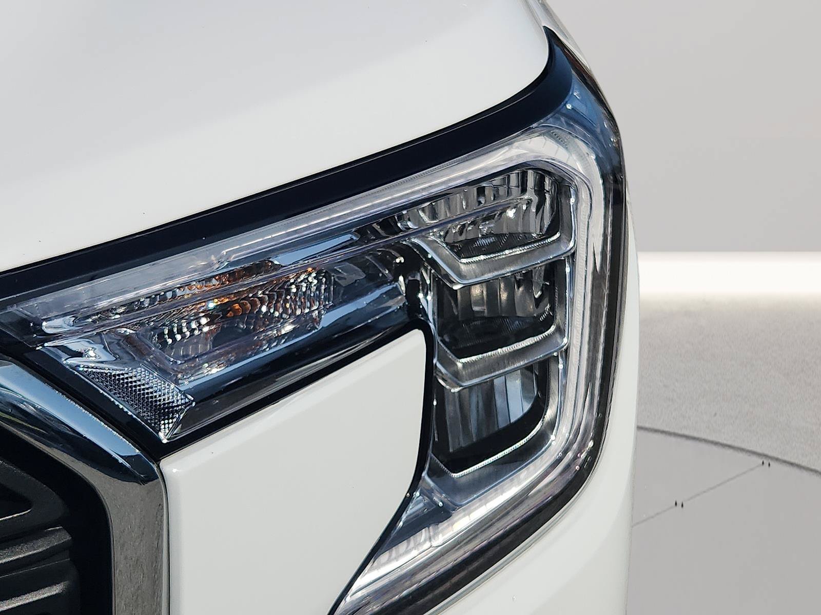 Used 2023 GMC Terrain SLE w/ Driver Convenience Package AWD/4WD image 28