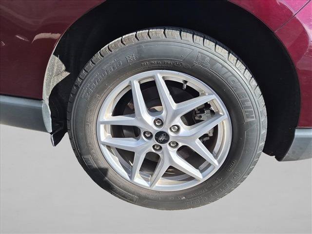 Certified 2024 Ford Edge SEL w/ Convenience Package AWD/4WD image 9