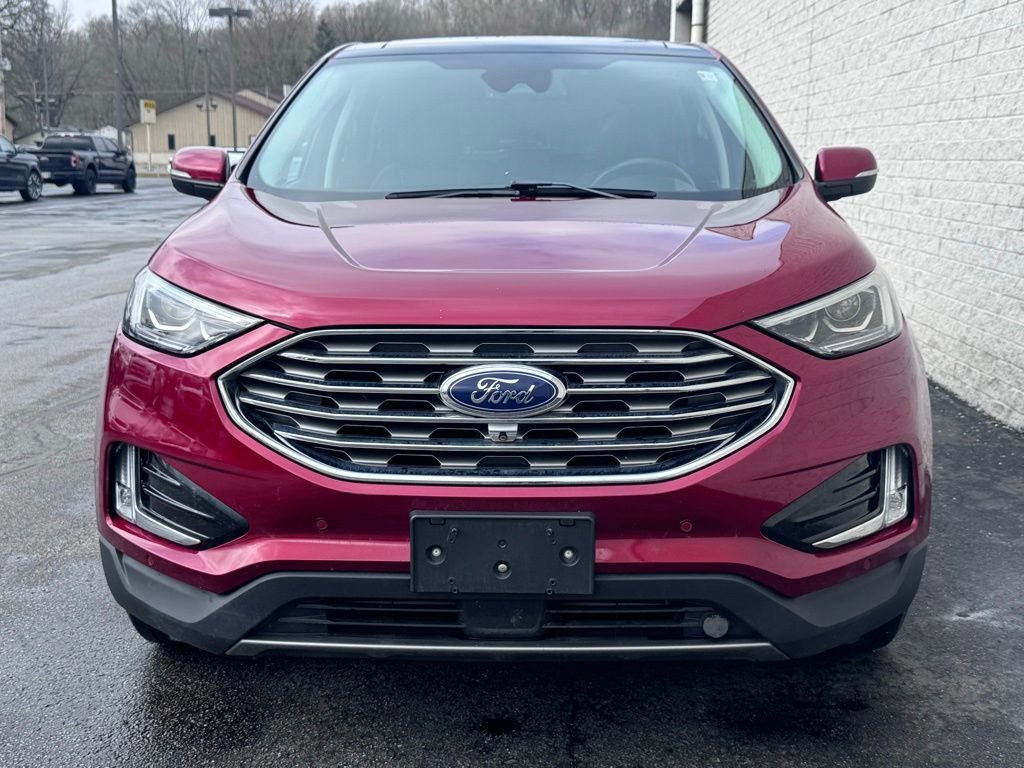 Certified 2019 Ford Edge Titanium w/ Equipment Group 301A image 9