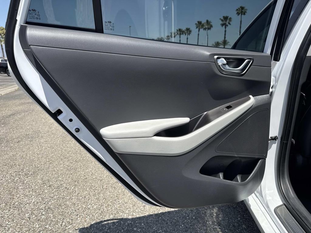 Used 2021 Hyundai Ioniq Limited FWD image 23