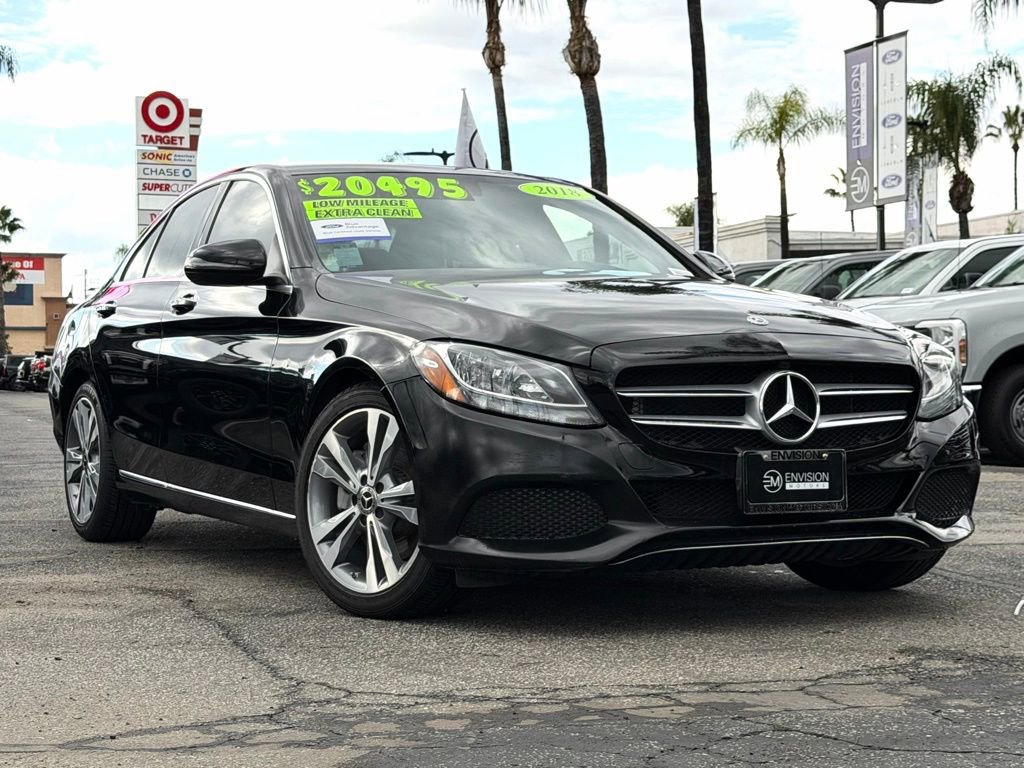 Used 2018 Mercedes-Benz C 300 Sedan image 2