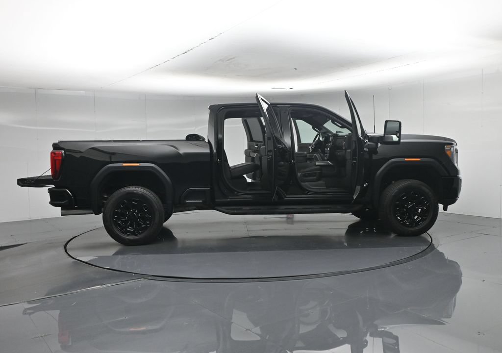 Used 2020 GMC Sierra 2500 AT4 w/ AT4 Preferred Package AWD/4WD image 5