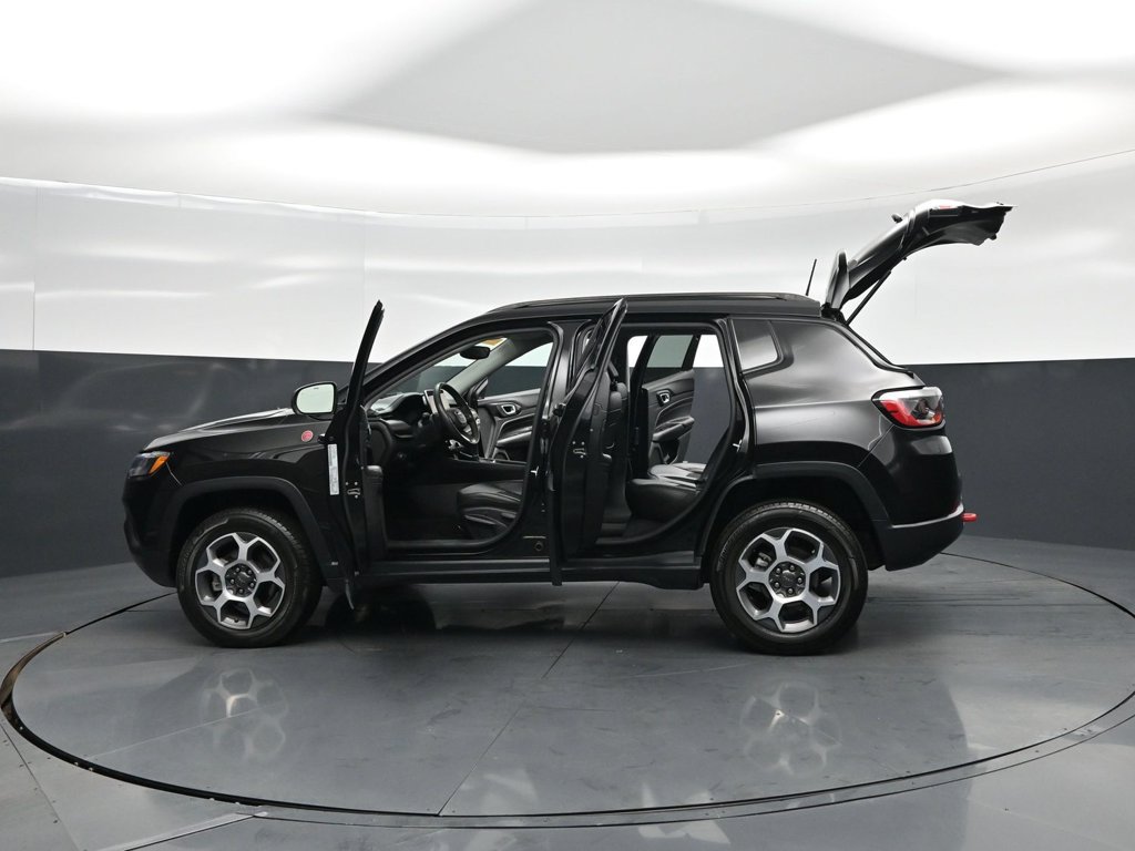 Used 2022 Jeep Compass Trailhawk AWD/4WD image 30