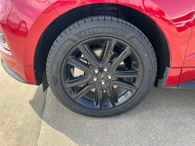 Certified 2023 Ford Edge ST-Line image 12