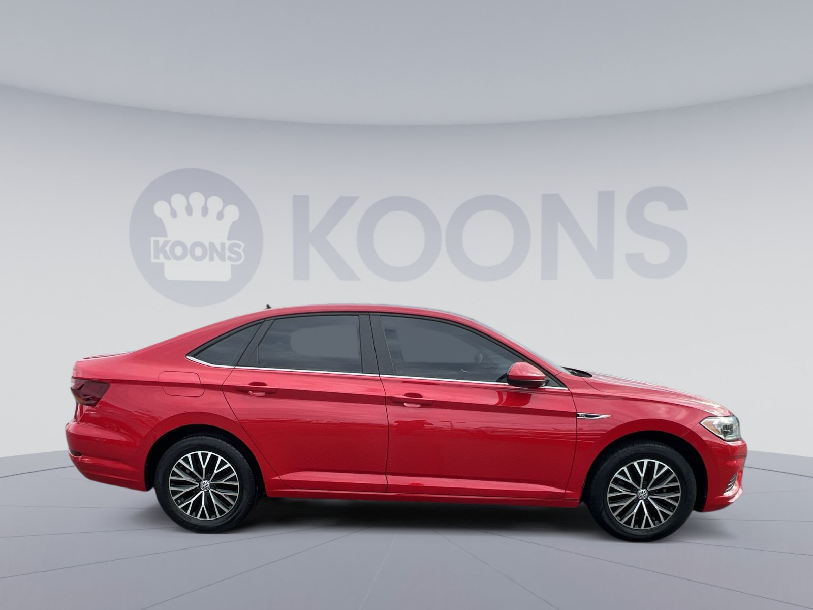 Used 2019 Volkswagen Jetta SEL w/ Cold Weather Package FWD image 12