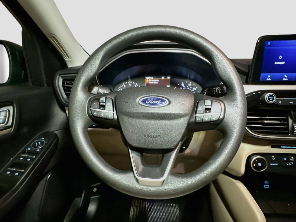Certified 2022 Ford Escape SE AWD/4WD image 10