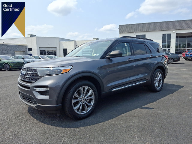 Certified 2022 Ford Explorer XLT w/ Equipment Group 202A