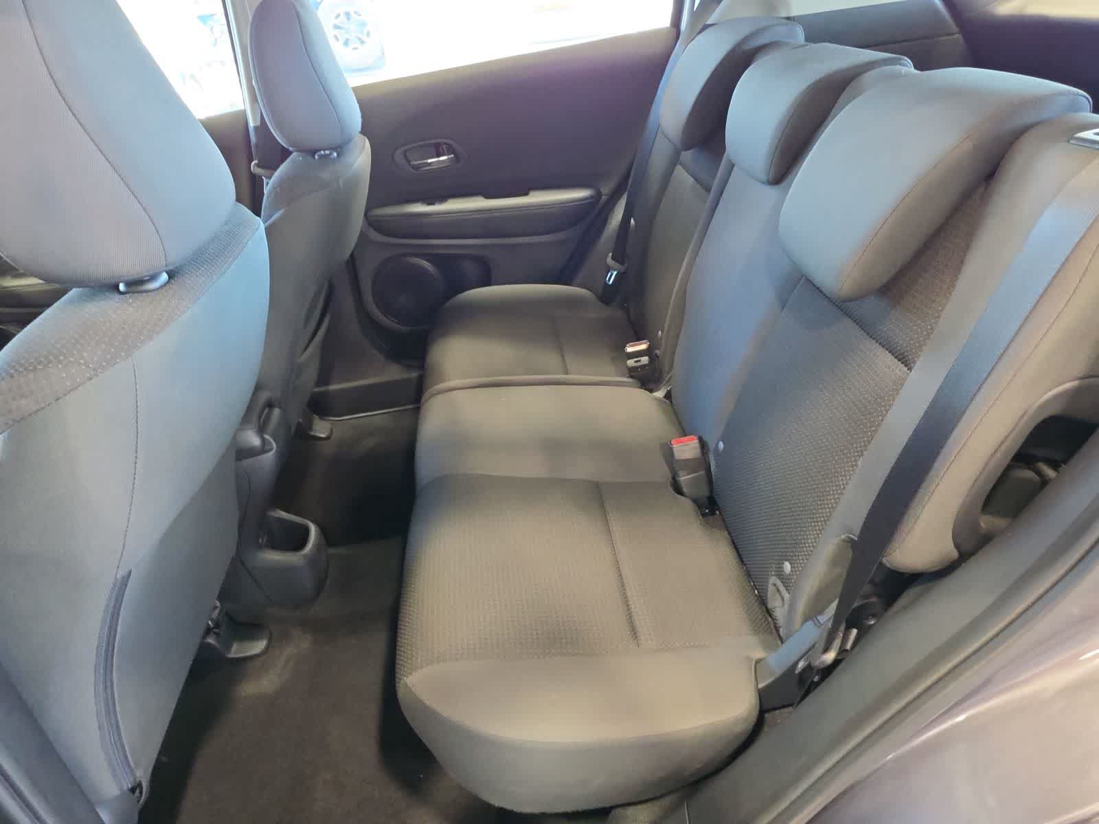 Used 2022 Honda HR-V LX image 29