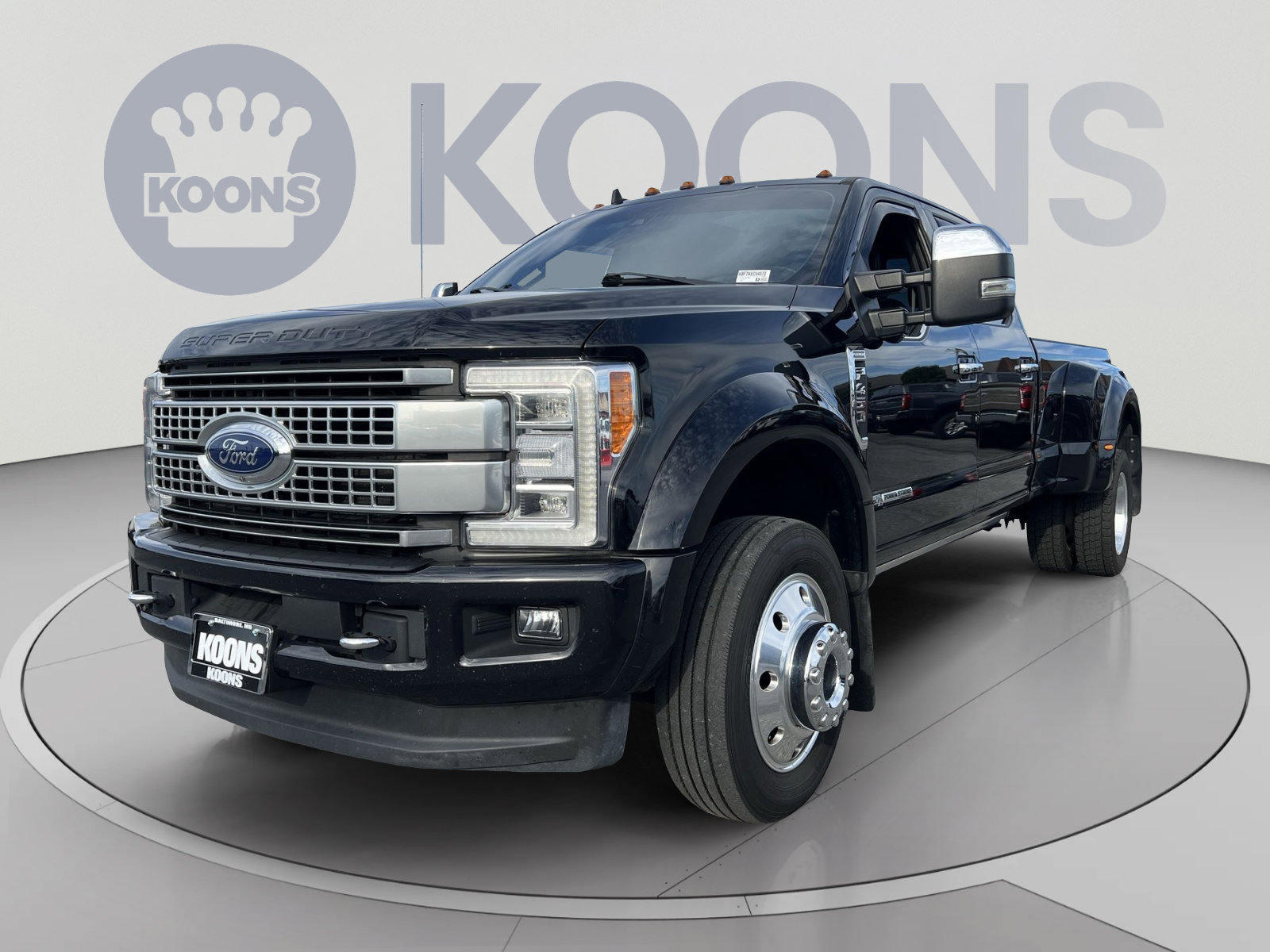Certified 2019 Ford F450 Platinum w/ Platinum Ultimate Package