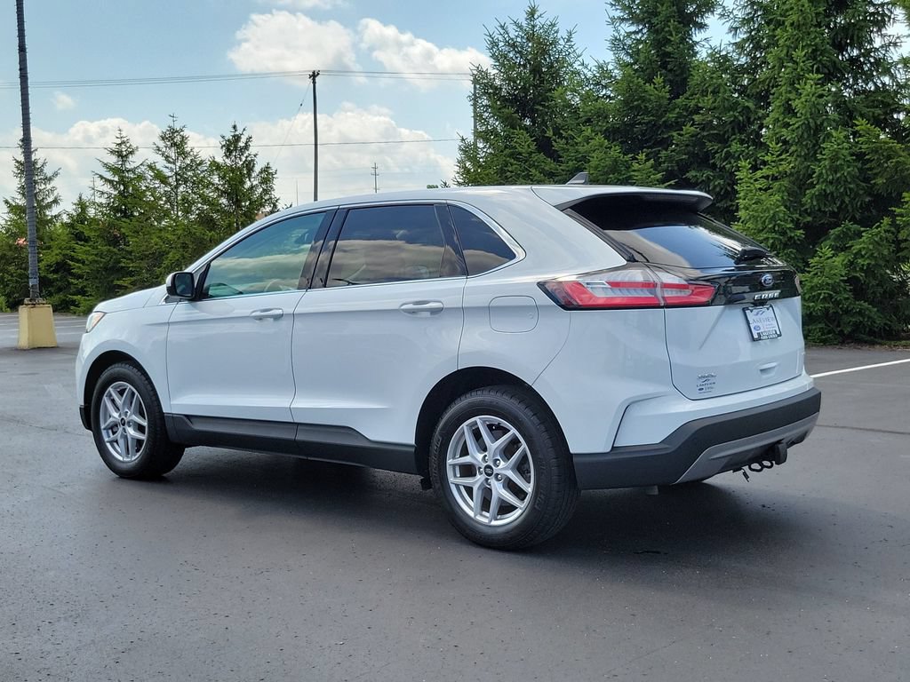 Certified 2023 Ford Edge SEL w/ Convenience Package AWD/4WD image 4