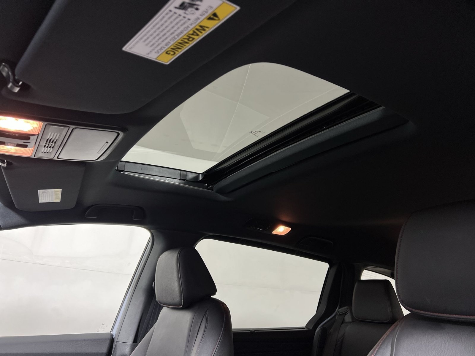 Used 2024 Honda Odyssey Sport image 23