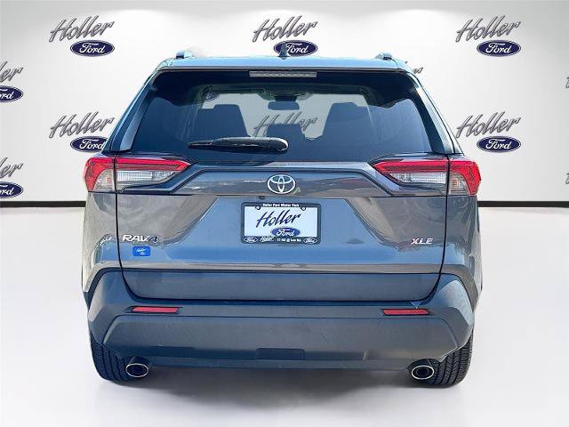 Used 2021 Toyota RAV4 XLE w/ Convenience Package FWD image 7