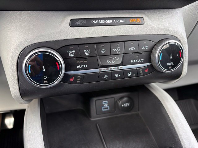 Certified 2023 Ford Escape Active AWD/4WD image 27