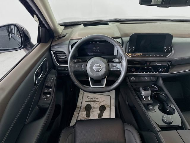 Used 2023 Nissan Rogue Platinum w/ Platinum Premium Package image 24