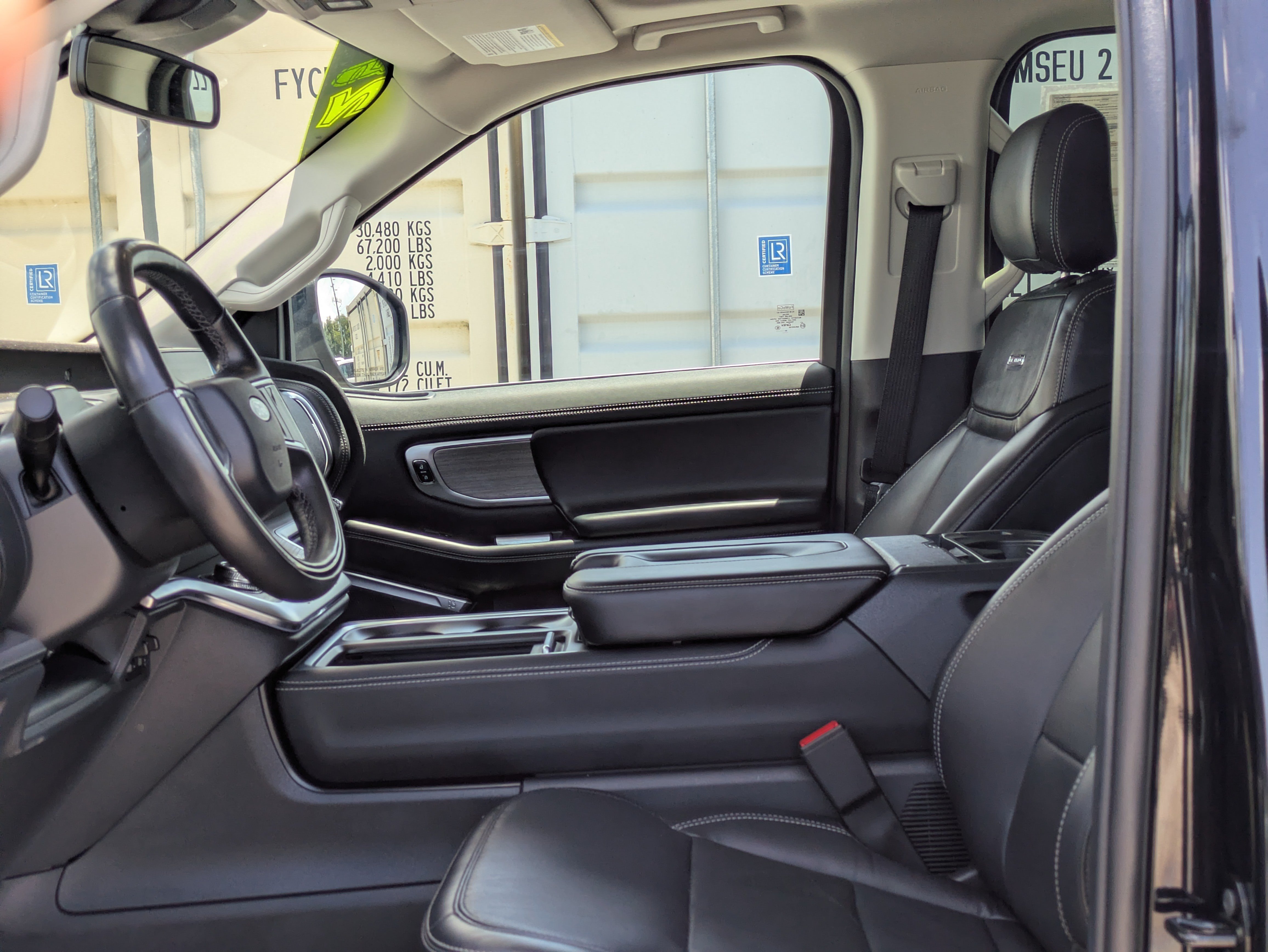 Certified 2025 Ford Expedition Platinum AWD/4WD image 25