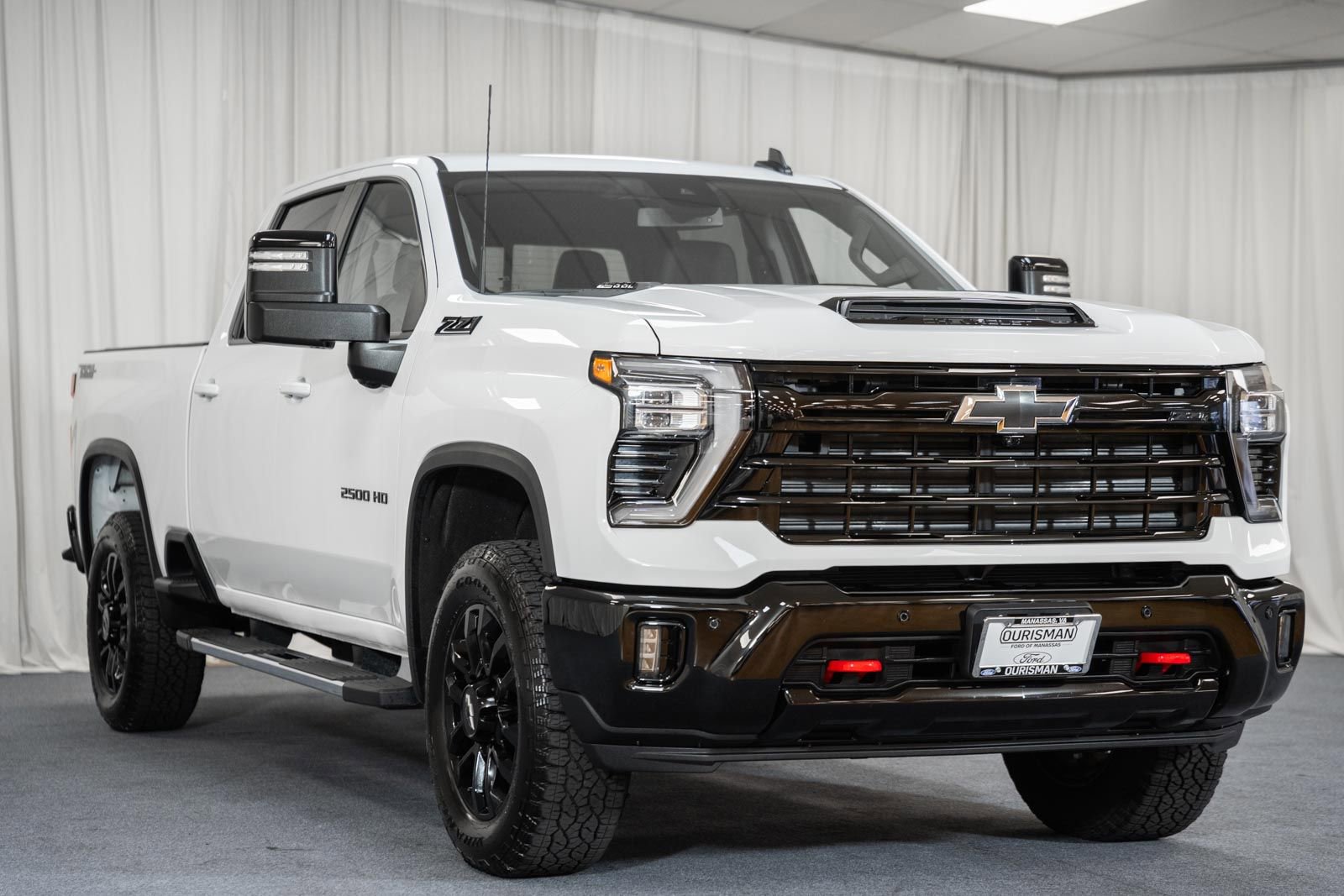 Used 2025 Chevrolet Silverado 2500 LT w/ Trail Boss Package video 1