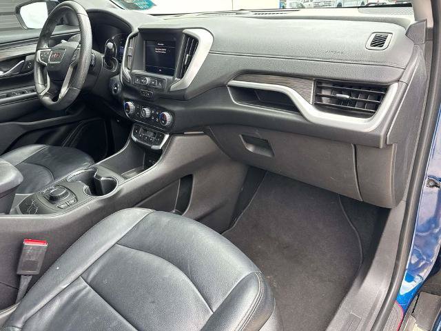 Used 2022 GMC Terrain SLE w/ Driver Convenience Package FWD image 12