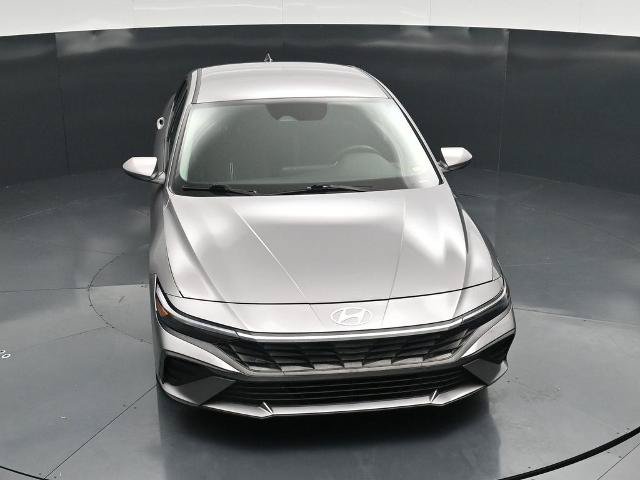 Used 2024 Hyundai Elantra SEL FWD image 37