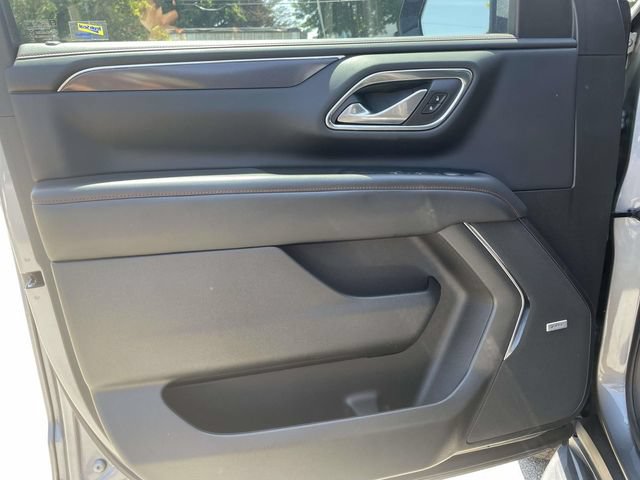 Used 2022 Chevrolet Tahoe RST w/ Luxury Package AWD/4WD image 20