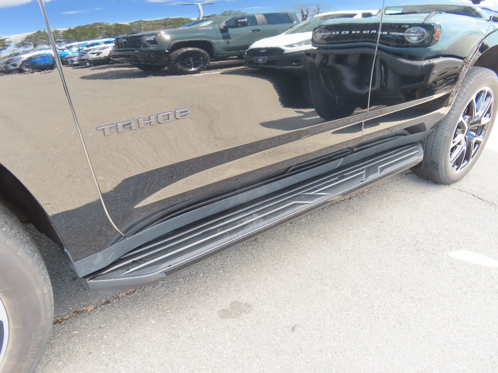 Used 2023 Chevrolet Tahoe RST w/ Luxury Package image 10