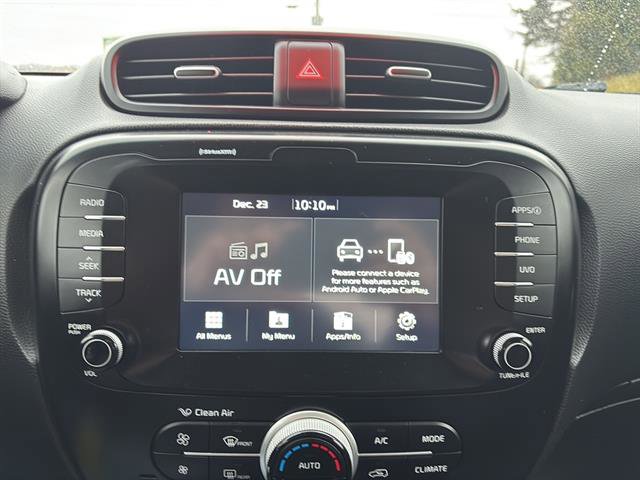 Used 2018 Kia Soul + image 22