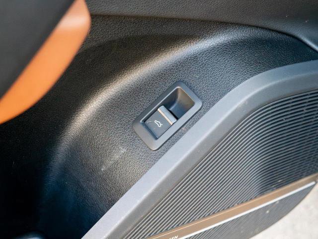 Used 2023 Audi Q5 2.0T Premium Plus w/ Premium Plus Package image 15