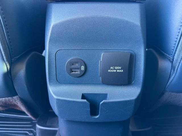 Certified 2023 Ford Maverick Lariat w/ Lariat Luxury Package AWD/4WD image 23