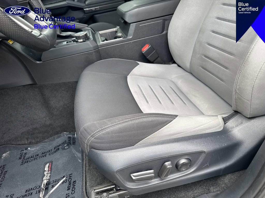 Used 2024 Toyota Tacoma TRD Sport w/ TRD Sport Upgrade Package AWD/4WD image 18
